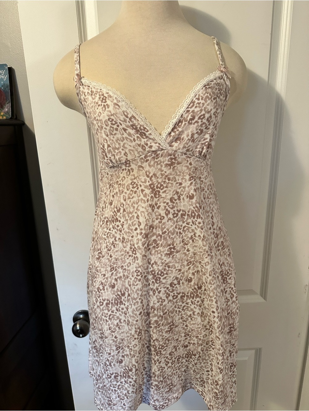 Leopard-Print Lace-Trim Chemise in Blush